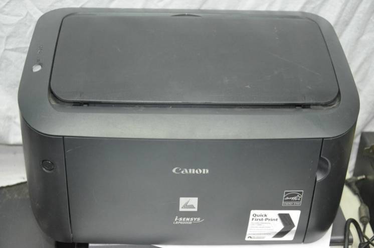 Принтер Canon i-SENSYS LBP6000 идеальный