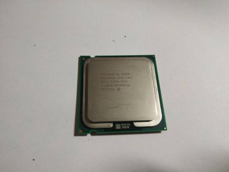 Процессор s775 Intel Pentium E5300 2ядра 2.60 Ghz