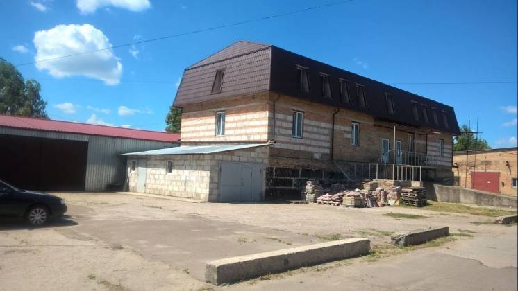 Сдам складские помещения в Борисполе (от 50-1250 кв.м.)