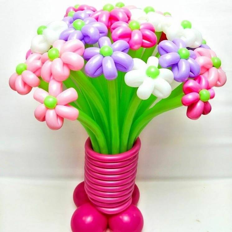 Букеты цветов из воздушных шариков