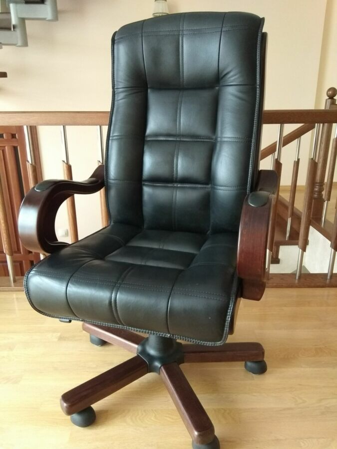 кресло кожаное, офісне шкіряне крісло, натуральна шкіра