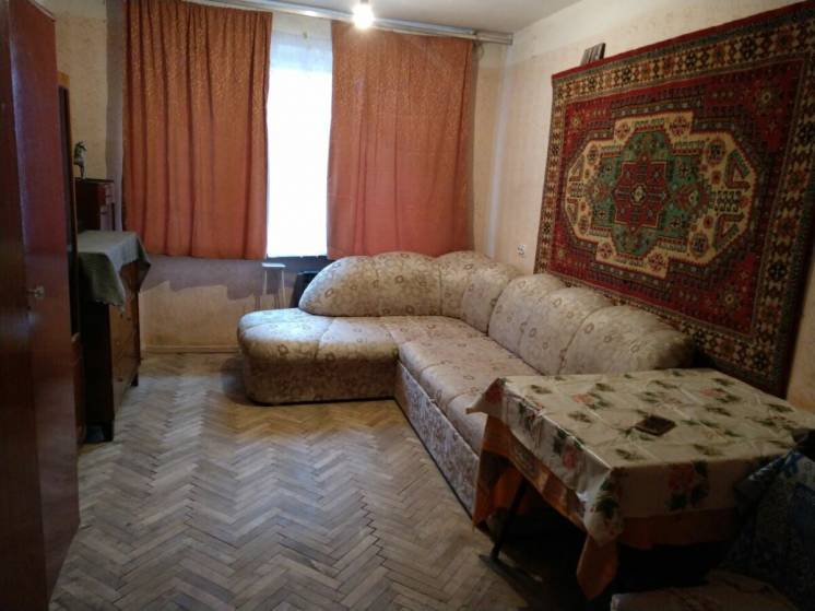 Сдам комнату в общежитии рядом со ст. м. Черниговская