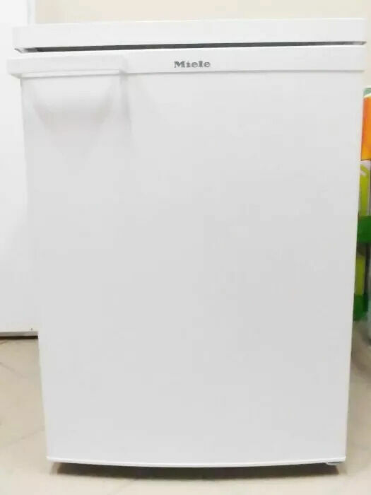Холодильник Miele K 12024 S-3 Миле стенд-холодильник