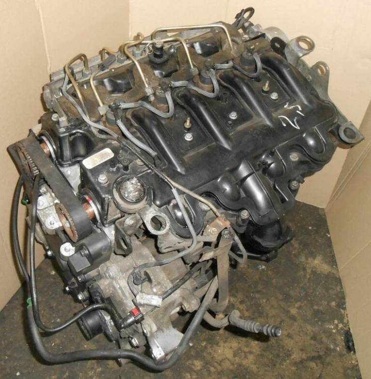 Двигатель Opel Vivaro 2.5 dCi G9U 730 (99 Квт) 2001-2006 гг