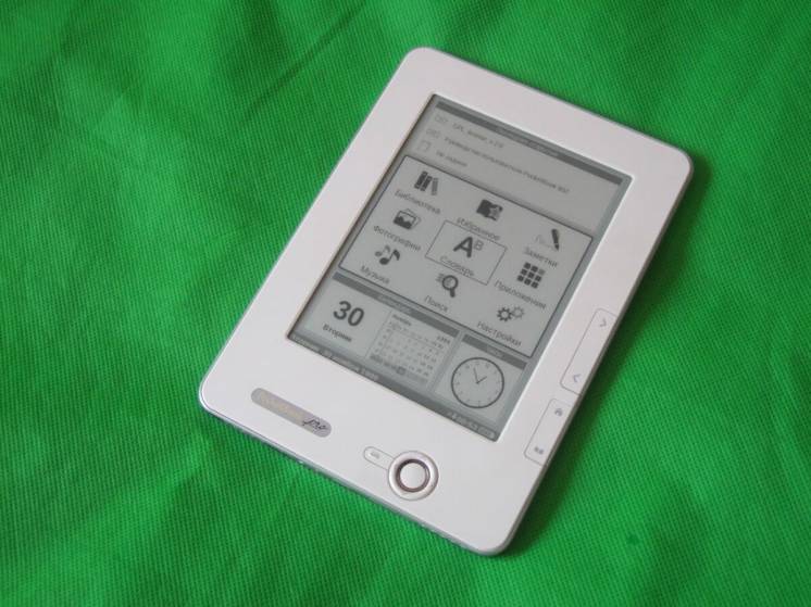 Электронная книга Pocketbook Pro 602 читает Fb2 Wi-fi