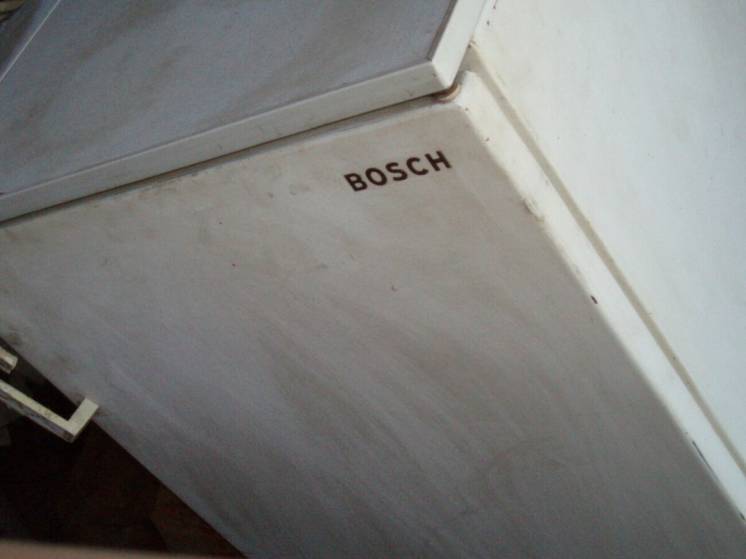 Холодильник Bosch 2х камерный высота 85 см (треб свеж фреон) или обмен