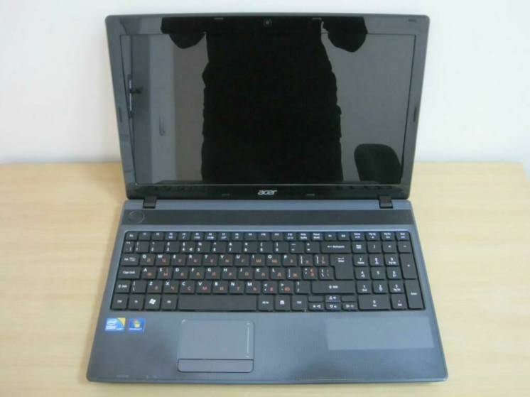 Ноутбук Acer Aspire 5733 15.6