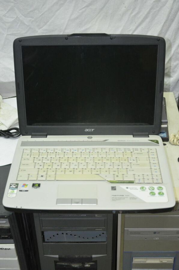 Ноутбук Acer Aspire 4520G