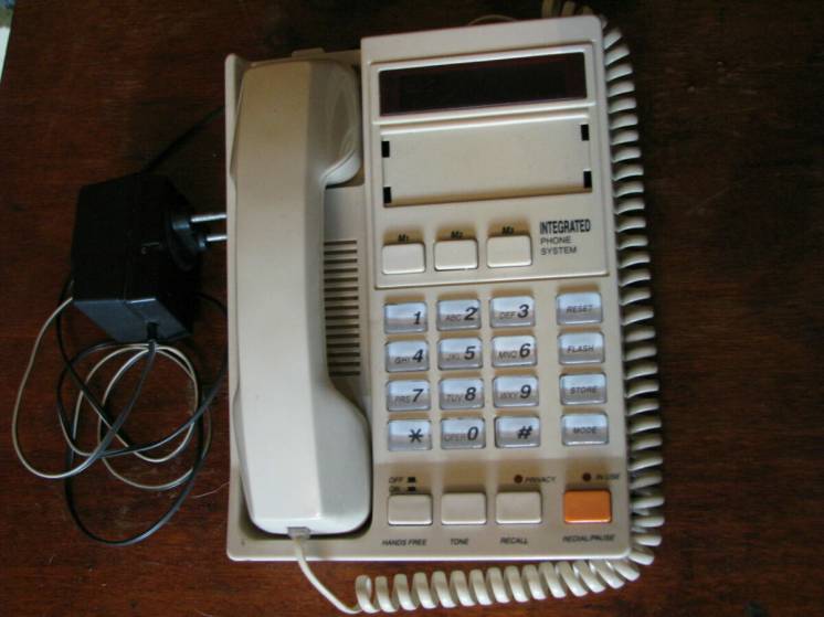 Многофункциональный стационарный телефон АОН Мэлт 3030