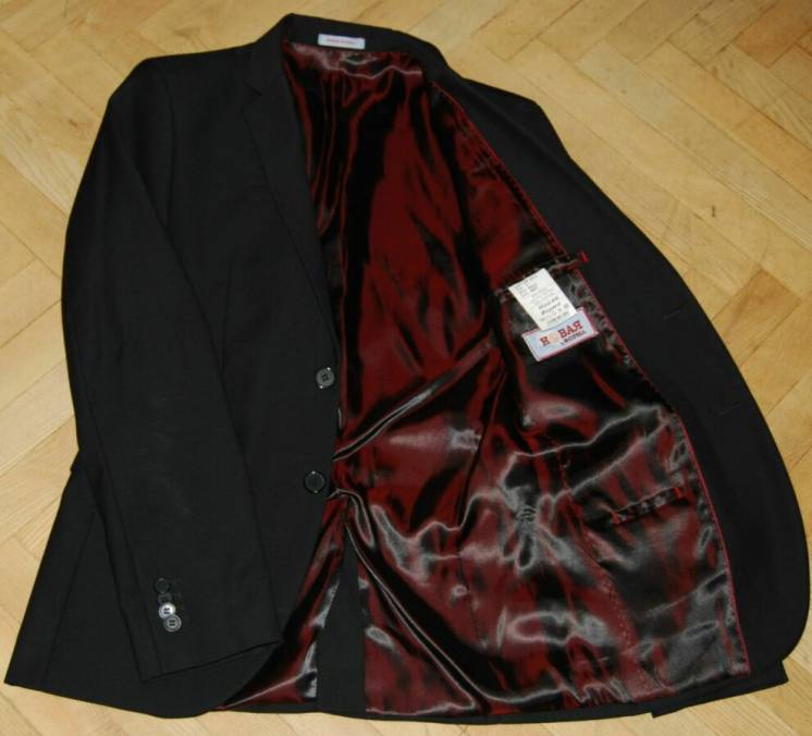 Пиджак черный 