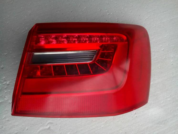 Правый задний фонарь Led Audi A6 S6 Avant 4g9945096b
