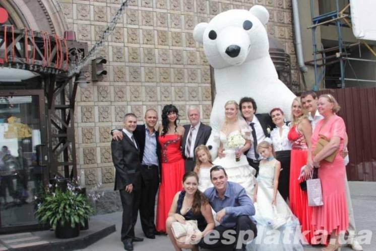 Надувной Белый Медведь на свадьбу