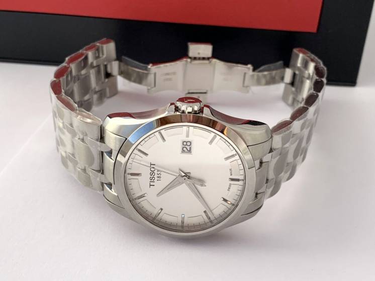 Мужские часы TISSOT T-Trend Couturier Quartz T035.410.16.031.00