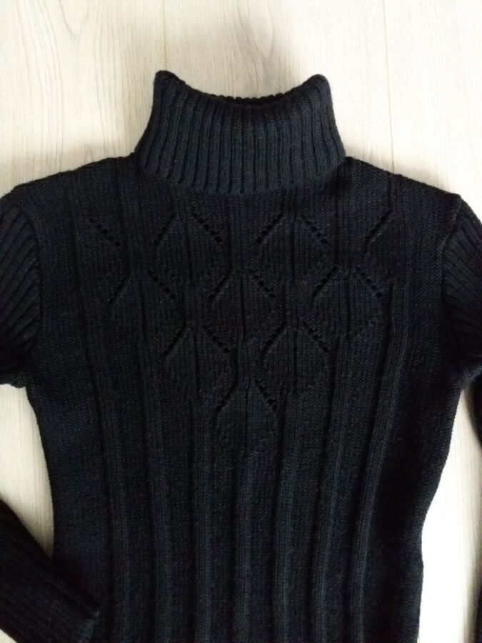 Черный свитер, разм. S