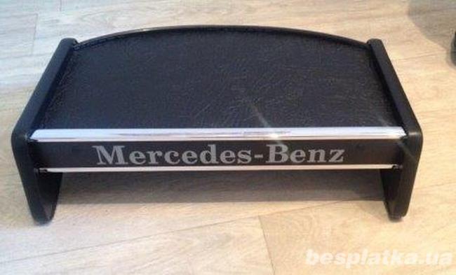 Полка на панель Mercedes-Benz