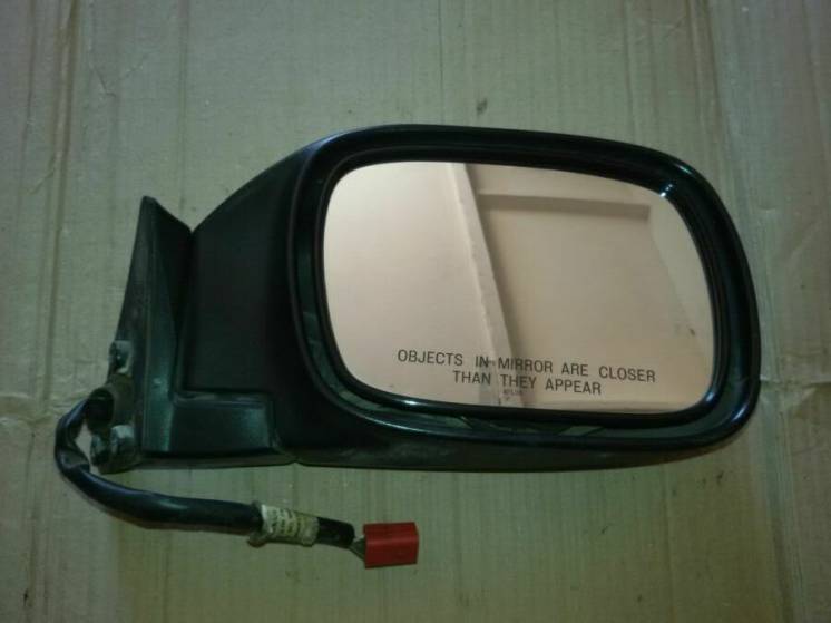 Боковое зеркало со стороны пассажира Jeep Cherokee Chrysler 55154950ac
