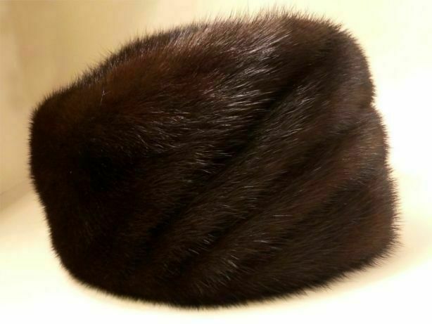 Новая женская норковая шапка кубанка 58.5 см
