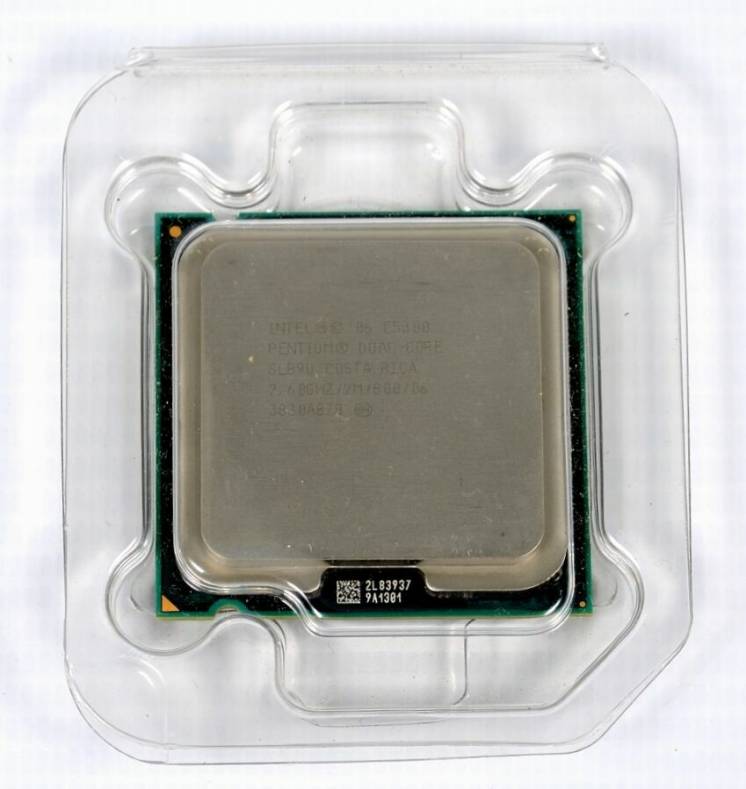 Процессор Intel Pentium Dual-core E5300 / 2.60 Ghz + охлаждение