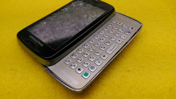 Sony Ericsson Ck15i Ck15 I