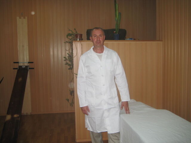 Массажист-реабилитолог при боли в спине в Буче,Ирпене.