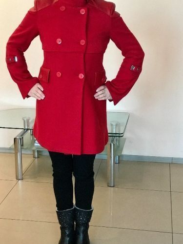 Красное итальянское шерстяное пальто Phard