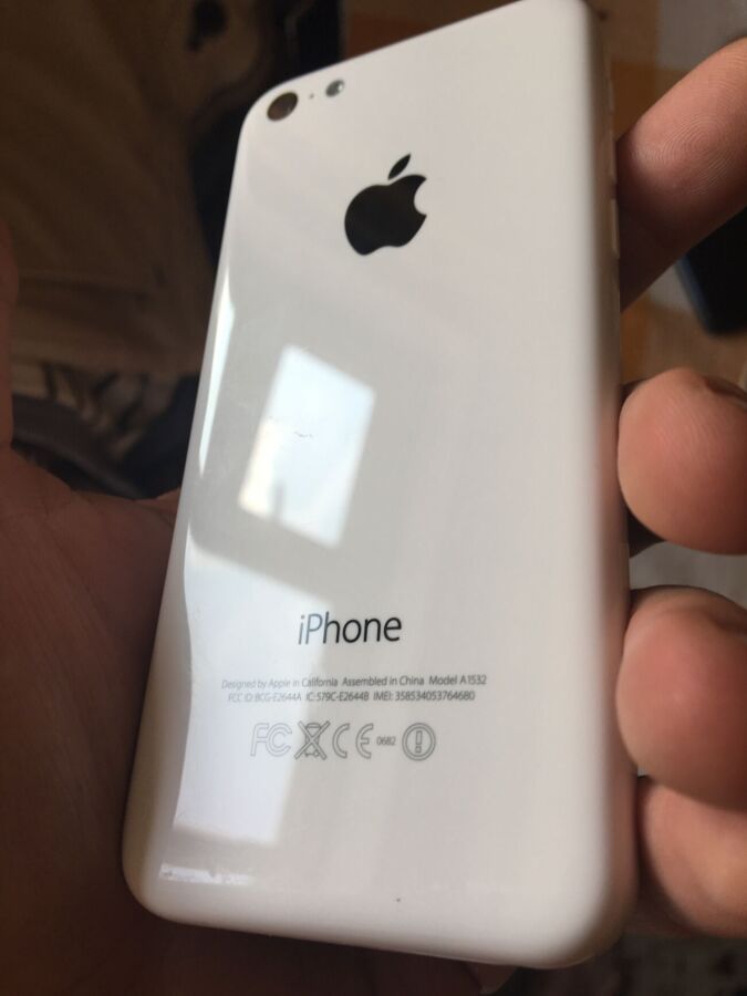 Apple Iphone 5c White на запчастини айфон 5с