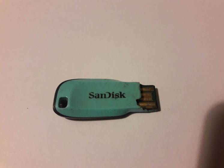 Флешка  Usb флеш накопитель карты памяти Usb Sandisk 8 Gb гб