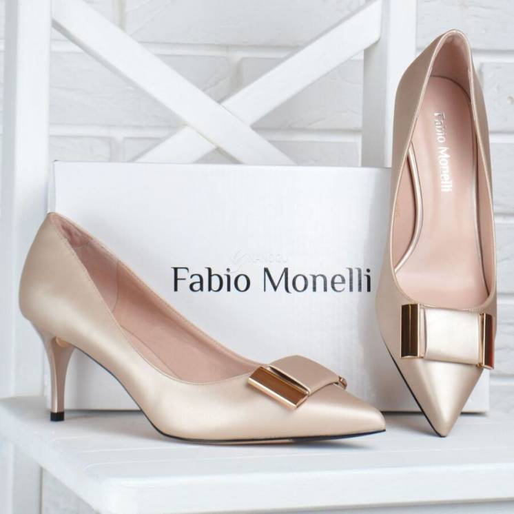 Туфли женские Fabio Monelli лодочки на каблуке шпильке Vogue бежевые