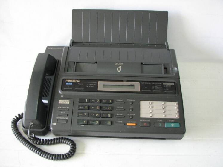 Телефон-факс Panasonic Kx-f130 с автоответчиком. изготовлен в японии.
