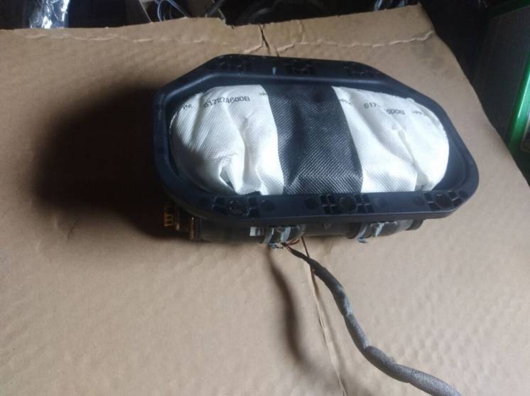Airbag подушка безопасности Opel Astra J 12847035 13381057