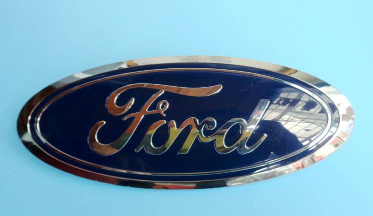 Значок значок передней решетки Ford для Ford Edge 2015+ Ft4z 8213-a