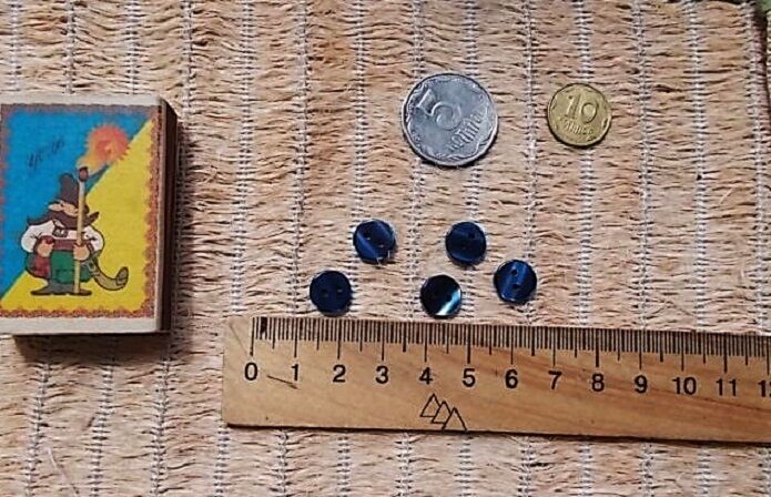 Пуговицы синие с перламутром 5 штук Д=10 мм
