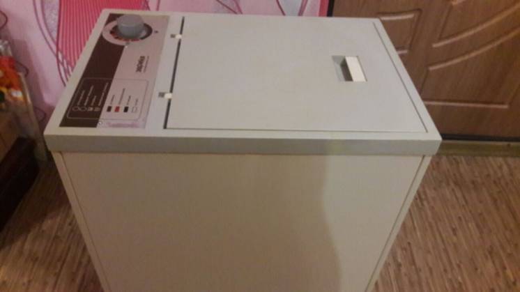 Продам стиральную машину- полуавтомат 