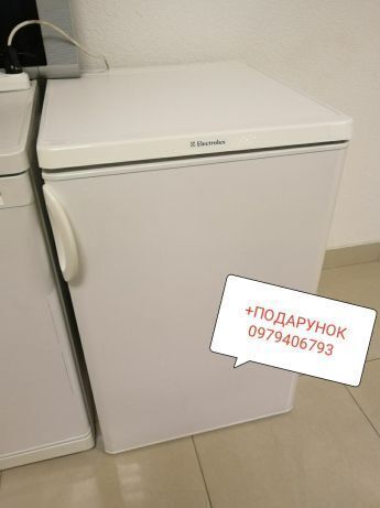 Холодильник маленький Electrolux гарантія/доставка.