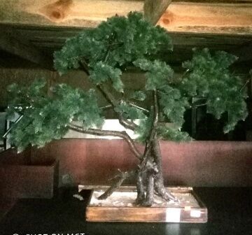 Дерево бонсай б/у большое искусственное, воплощение природы в форме зе