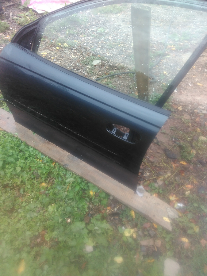 Двері капот бампер крило багажник Opel Omega B