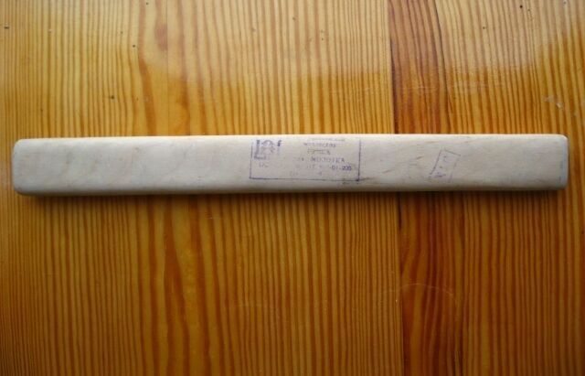 Деревянная ручка на инструмент ручной строительный, рукоятка  молотка