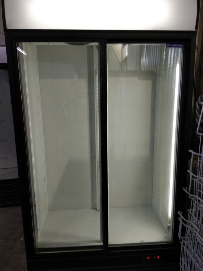 Холодильна шафа бв 900л зі скляними дверима. гарний стан, гарантія!