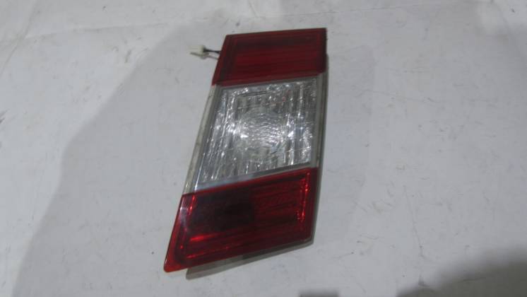 96851766 фонарь задний правый внутренний Chevrolet Epica