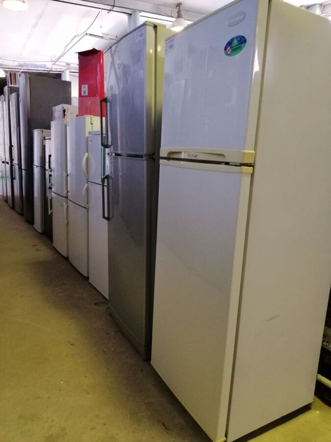Холодильник б/у для студентов!большой выбор!