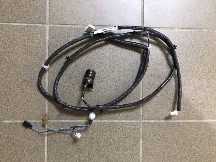 Проводка кабель батарея аккумулятор Nissan Leaf 2018-2019 295j2-5sa0a