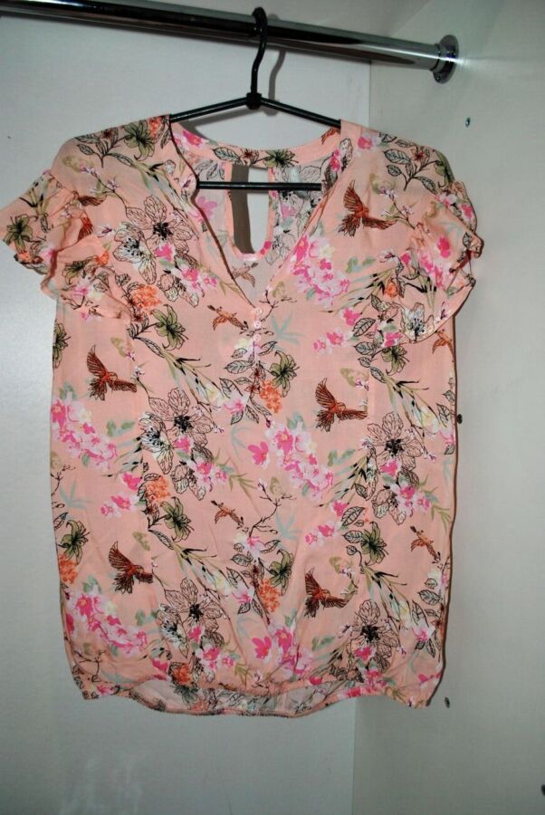 Продам блузку футболку летнюю персикового нежного цв. германия