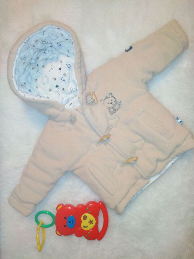 Пальто куртка бежевое теплое на подкладе для новорожденных