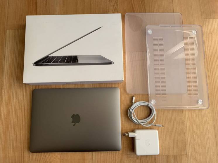 Продам Apple Macbook Pro Retina 13