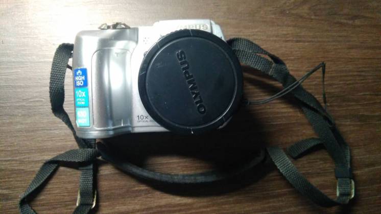 Цифровой фотоаппарат Olympus Sp 510 Uz, полный комплект + сумка