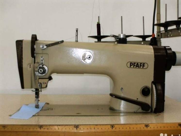 Швейная промышленная машина Pfaff 441 Легкие Тяжелые ткани