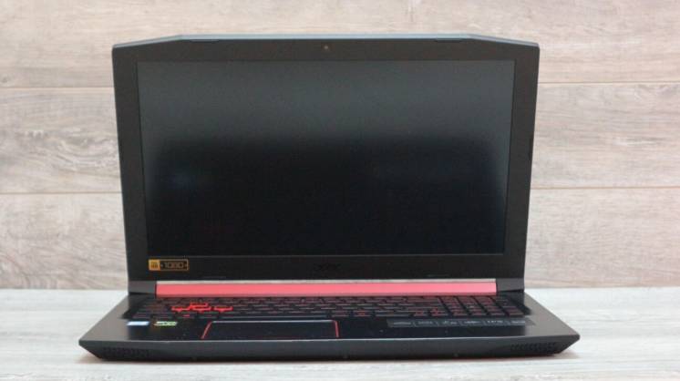 Игровой ноутбук Acer Nitro 5/I5-8500H/8Gb/1Tb/GTX 1050/15.6