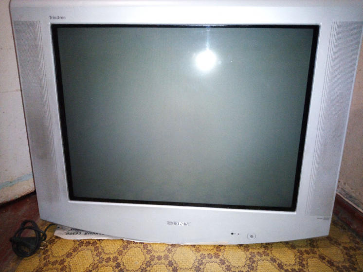 телевизор Sonyцветной плоский с Т2 цифровым телевидением