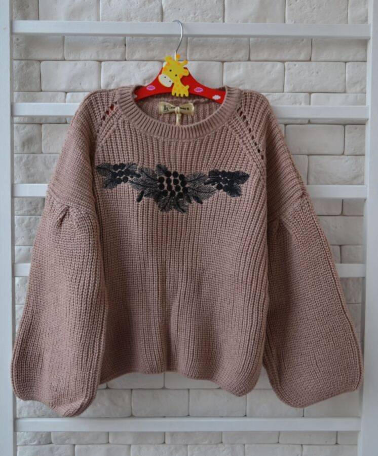 модный свитер для девочки