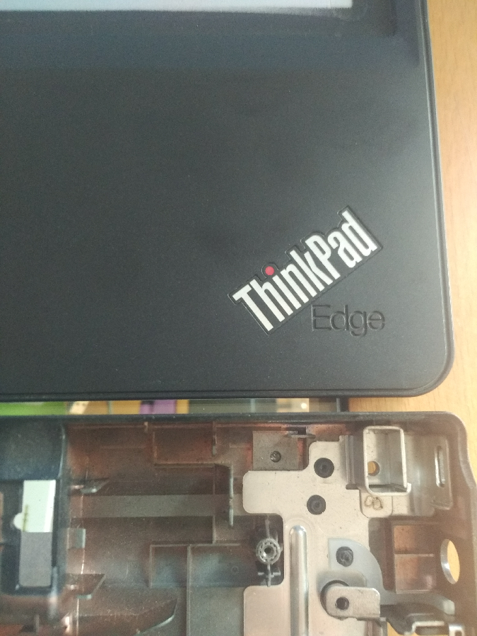 Ноутбук ThinkPad Lenovo E520. Разборка.
